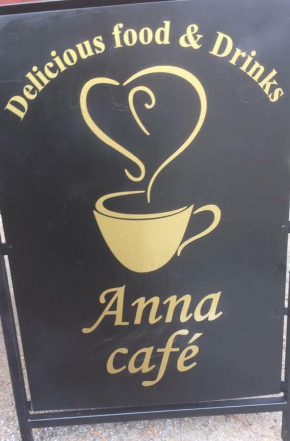 Anna Bed & Breakfast 칼라스테 외부 사진